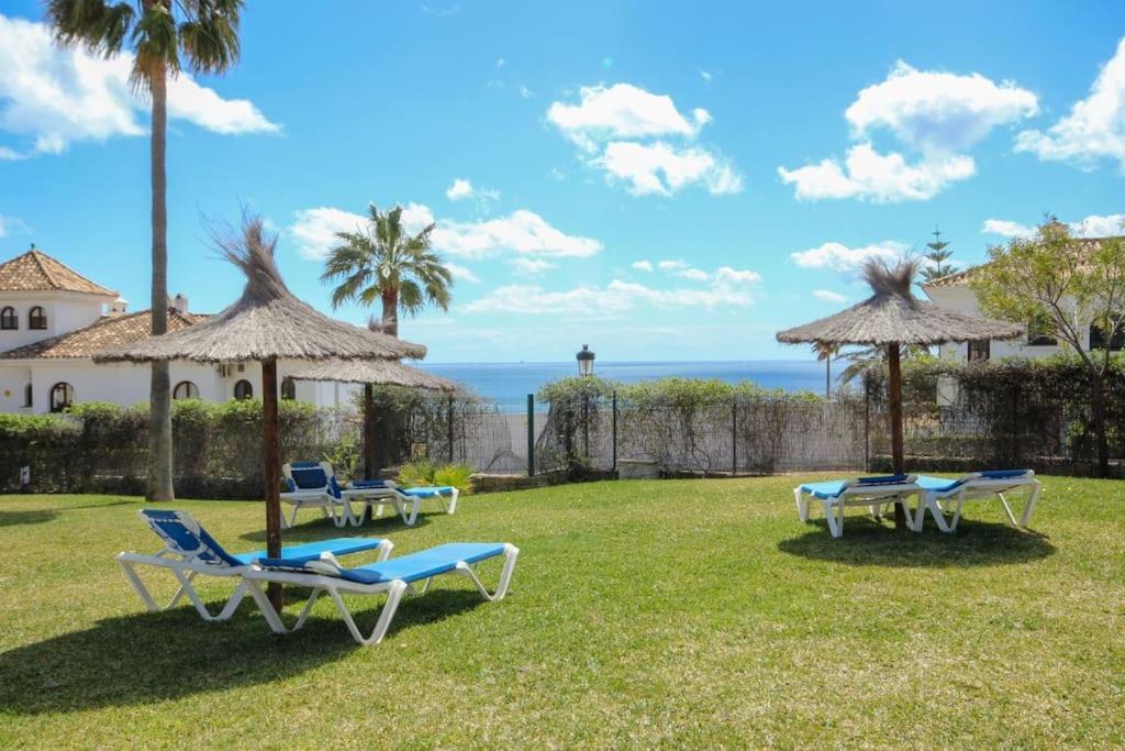 2 Bedrooms Sea And Pool View Apt In Duquesa Golf & Gardens Manilva Кастильо-де-Сабинильяс Экстерьер фото