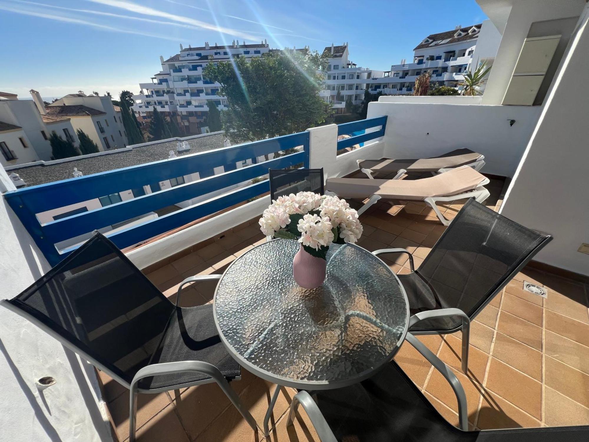 2 Bedrooms Sea And Pool View Apt In Duquesa Golf & Gardens Manilva Кастильо-де-Сабинильяс Экстерьер фото